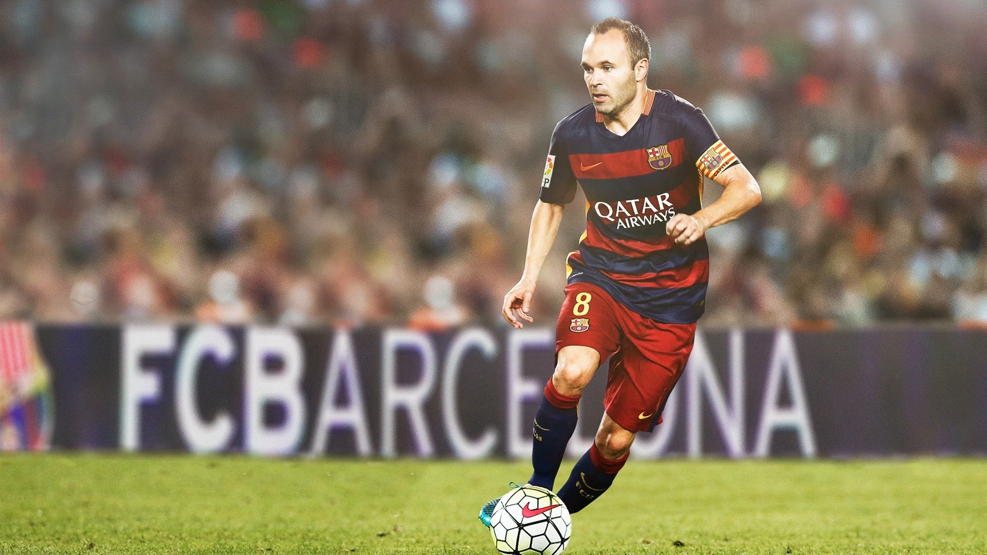 皇马持续领跑西甲，巴萨紧随其后，冠军争夺白热化，皇马完胜巴萨